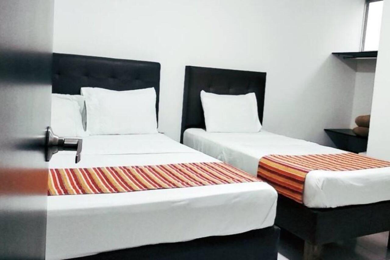 Hotel 9-25 Перейра Экстерьер фото