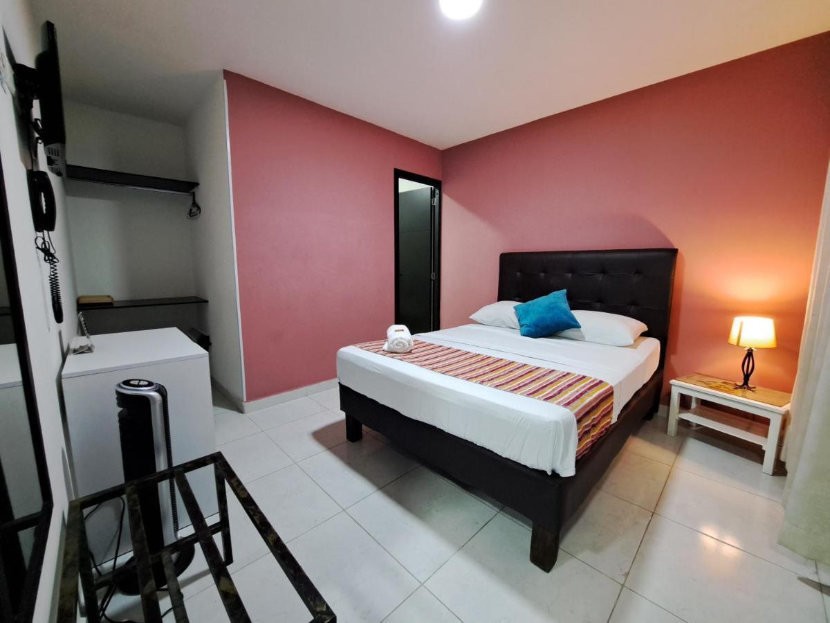 Hotel 9-25 Перейра Экстерьер фото