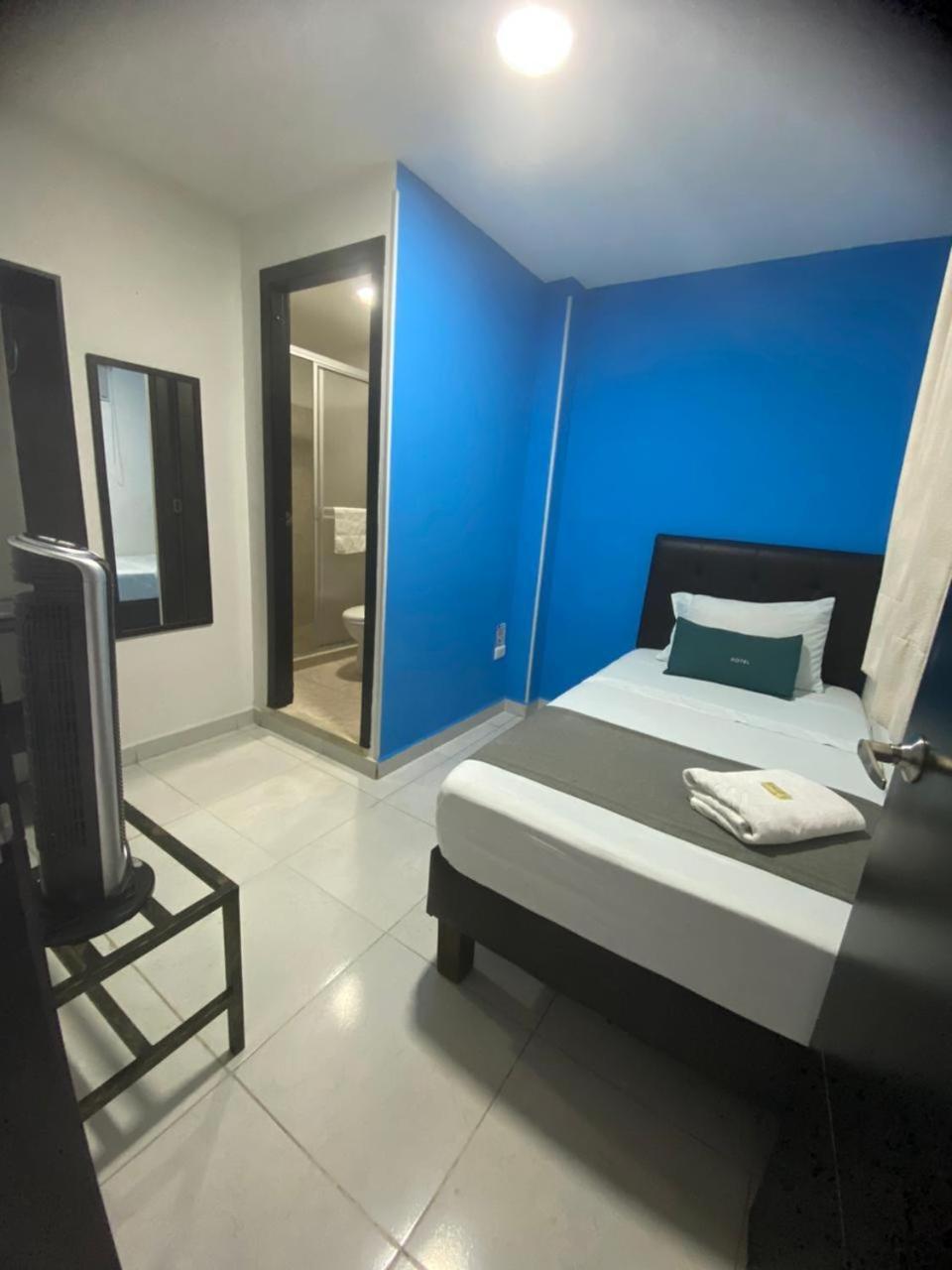 Hotel 9-25 Перейра Экстерьер фото